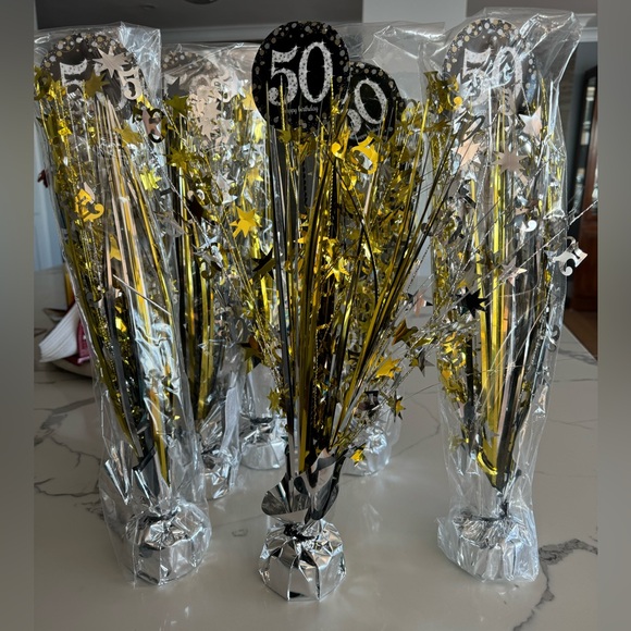 50th Birthday Party Decor Centerpieces Plates Dishes Napkins in Black and Gold ✨ - Picture 3 of 7